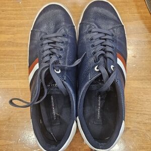 Men's sneakers